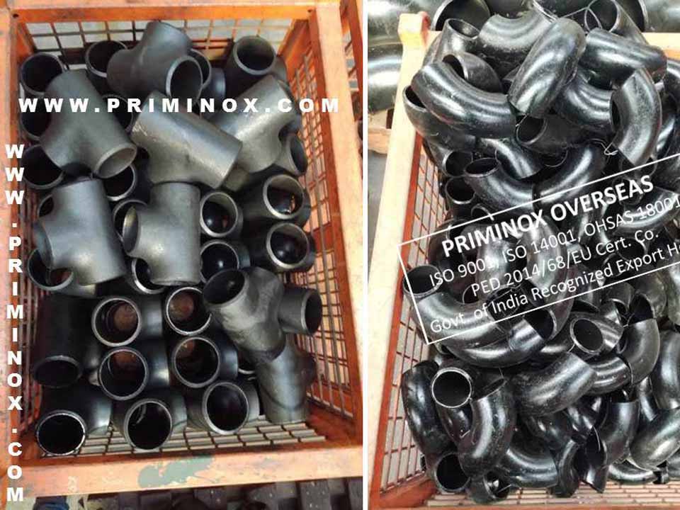 Bunch Of Carbon Steel T Pip Fitting And Bend Pipe Fitting