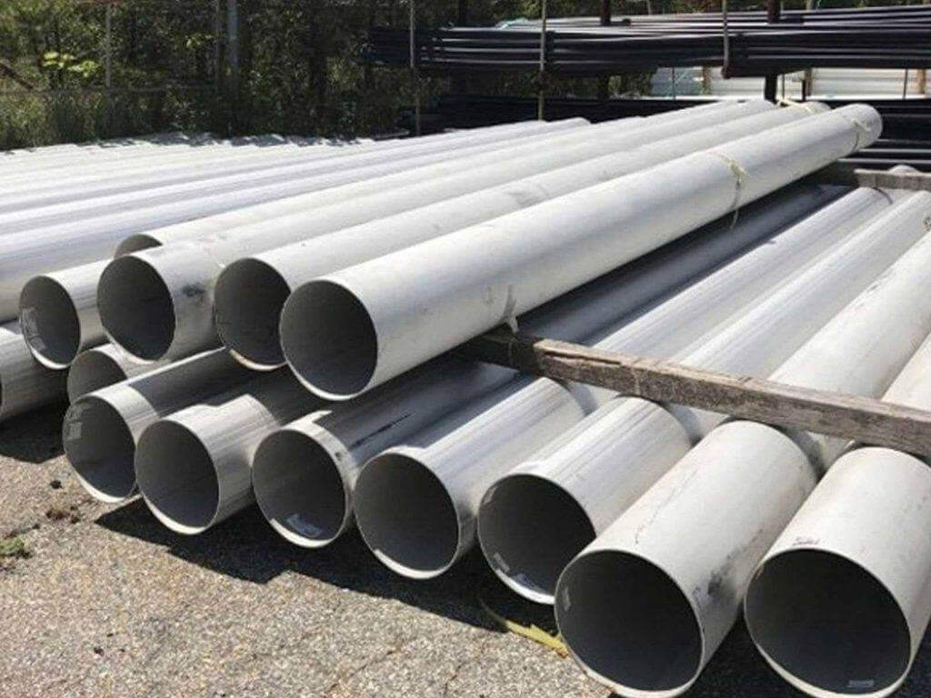 Bunch Of Stainless Steel Seamless Pipe